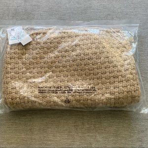 Portolano Wool Popcorn Scarf